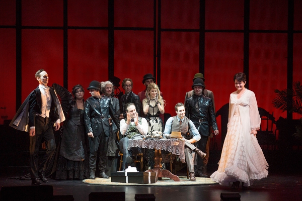 Photo Flash: First Look at SHERLOCK HOLMES in Chicago, Starring David Arquette Image