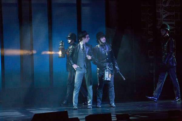 Photo Flash: First Look at SHERLOCK HOLMES in Chicago, Starring David Arquette Image