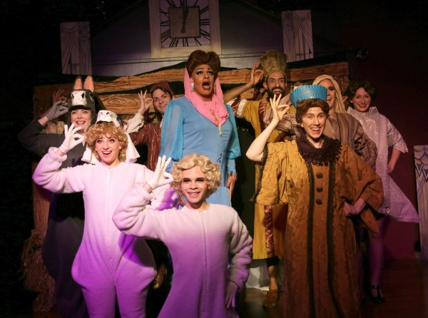 Photo Flash: First Look at Hell in a Handbag's CHRISTMAS DEAREST Image