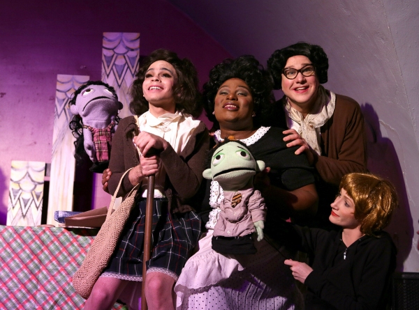 Photo Flash: First Look at Hell in a Handbag's CHRISTMAS DEAREST Image