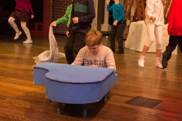Photo Flash: Sneak Peek at A CHARLIE BROWN CHRISTMAS at Hershey Area Playhouse Image