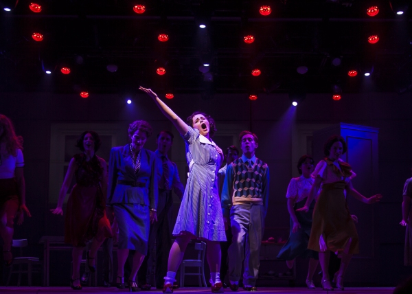 Photo Flash: First Look at Ruby Rakos as Judy Garland in Flat Rock Playhouse's CHASING RAINBOWS: THE ROAD TO OZ Image