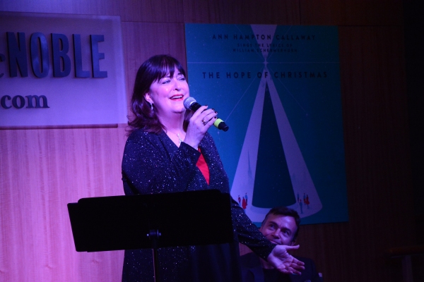 Photo Coverage: Ann Hampton Callaway Previews THE HOPE OF CHRISTMAS Album at Barnes and Noble Image