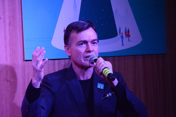 Photo Coverage: Ann Hampton Callaway Previews THE HOPE OF CHRISTMAS Album at Barnes and Noble Image
