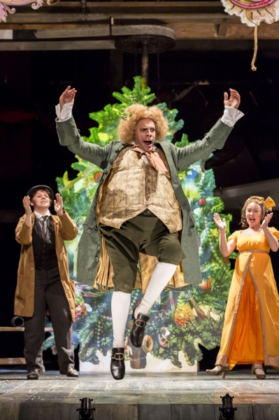 Photo Flash: First Look at Jim Broadbent & More in A CHRISTMAS CAROL at Noel Coward Theatre 