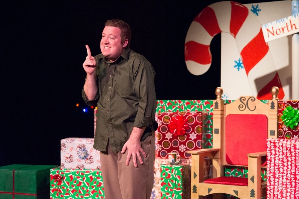 Photo Flash: First Look at Kevin Kennedy in RLTP's THE SANTALAND DIARIES 