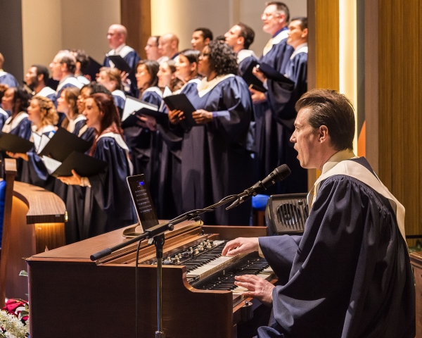 Photo Flash: First Look at Andrew Garman and More in THE CHRISTIANS at the Taper Image