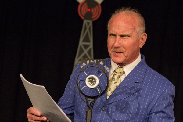 Photo Coverage: First look at Curtain Players' IT'S A WONDERFUL LIFE: A LIVE RADIO PLAY Image