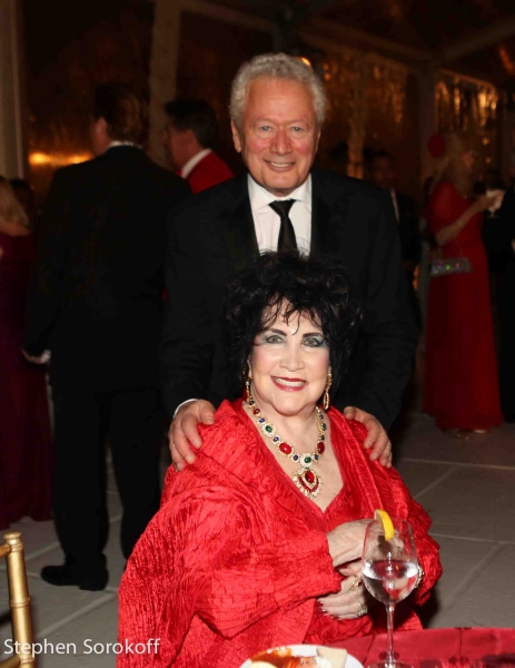 Photo Coverage: Howie Mandel Stars in American Humane Associations LADY IN RED Gala Image