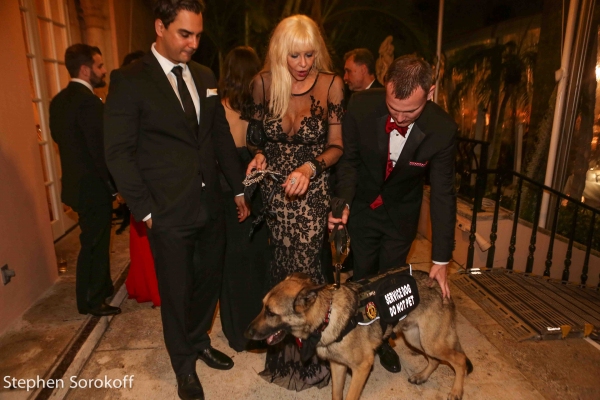 Photo Coverage: Howie Mandel Stars in American Humane Associations LADY IN RED Gala 