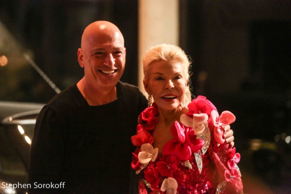 Photo Coverage: Howie Mandel Stars in American Humane Associations LADY IN RED Gala Image