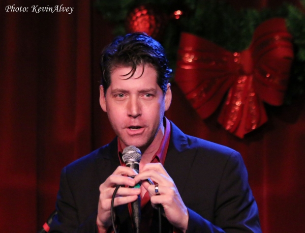 Photo Flash: PHANTOM's James Barbour Brings Musical Extravaganza to Birdland Image