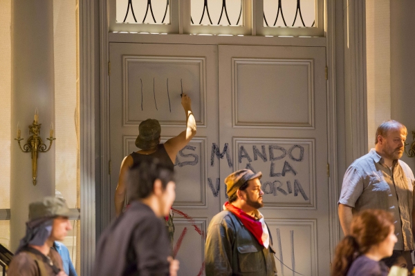 Photo Flash: First Look at BEL CANTO, Opening Tonight at Lyric Opera of Chicago Image