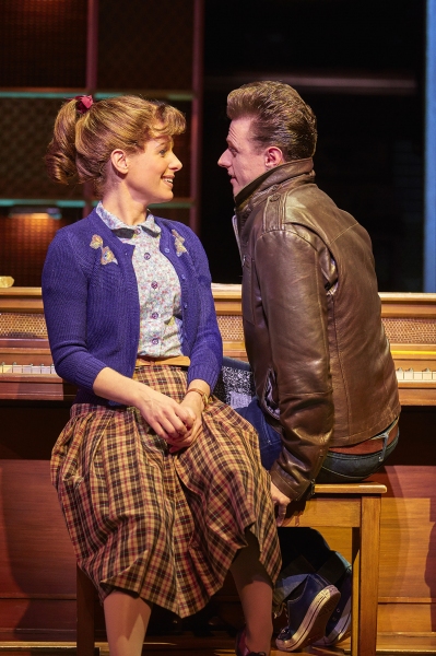 Photo Flash: New Production Shots of West End's BEAUTIFUL - THE CAROLE KING MUSICAL Image