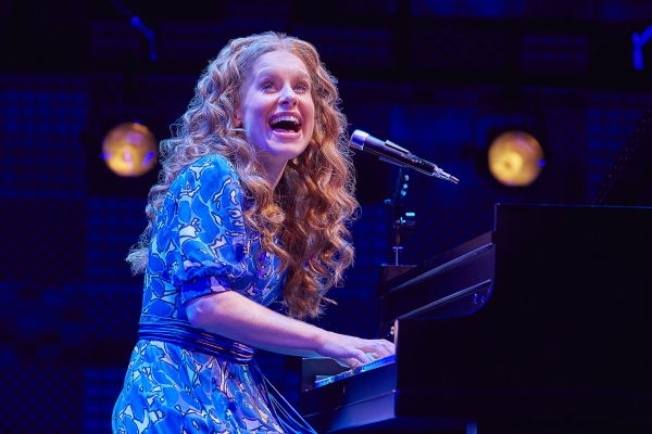 Photo Flash: New Production Shots of West End's BEAUTIFUL - THE CAROLE KING MUSICAL Image