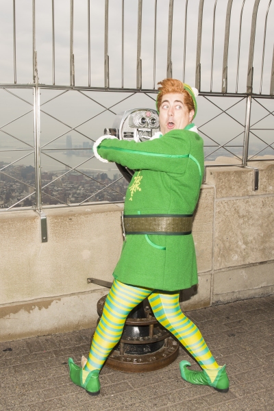 Photo Flash: ELF's Eric Petersen & Veronica Kuehn Visit Empire State Building Image