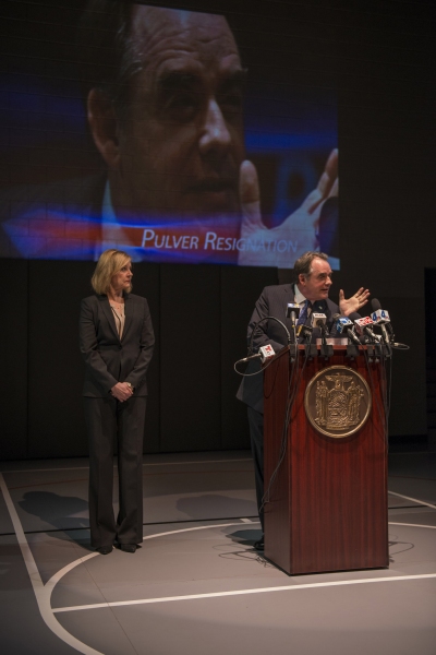 Photo Flash: First Look at Steppenwolf's Chicago Premiere of DOMESTICATED Image