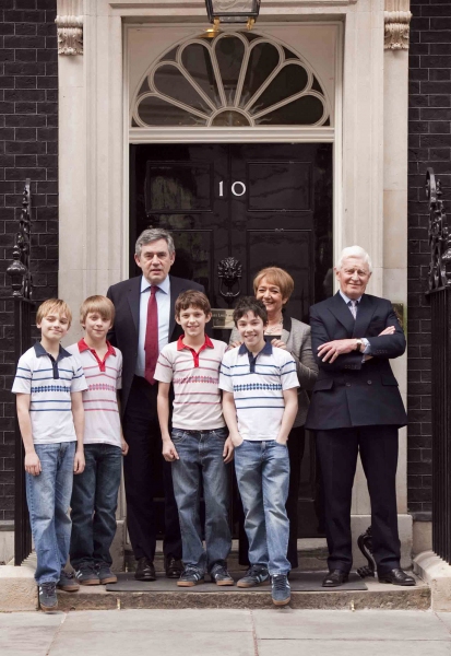 2010 - Dean-Charles Chapman, Ollie Gardner, Gordon Brown, Tom Holland, Fox Jackson-Ke Photo