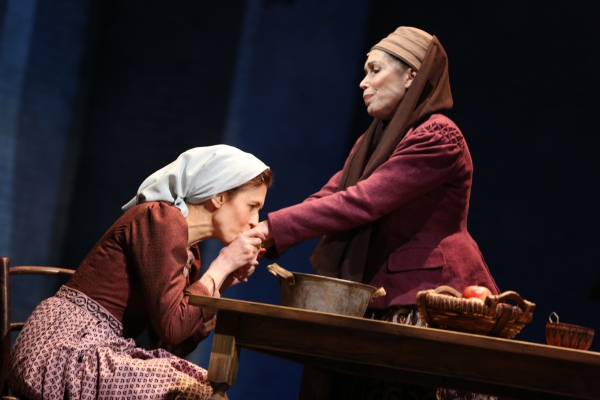 Photo Flash: First Look at Danny Burstein & Company in FIDDLER ON THE ROOF! Image