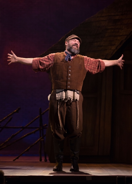 Photo Flash: First Look at Danny Burstein & Company in FIDDLER ON THE ROOF! Image