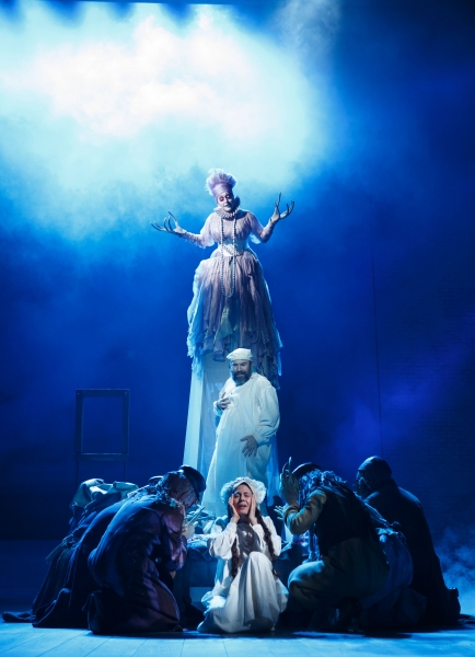Photo Flash: First Look at Danny Burstein & Company in FIDDLER ON THE ROOF! Image