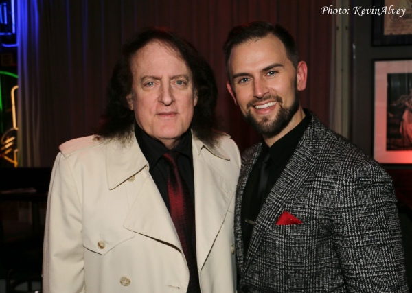 Photo Flash: Daniel Reichard Performs UNDER THE MISTLETOE! at Birdland Image