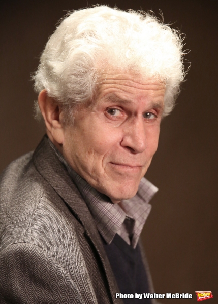 Photo Coverage: Tony Roberts Reads from DO YOU KNOW ME? at The Drama Book Shop Image