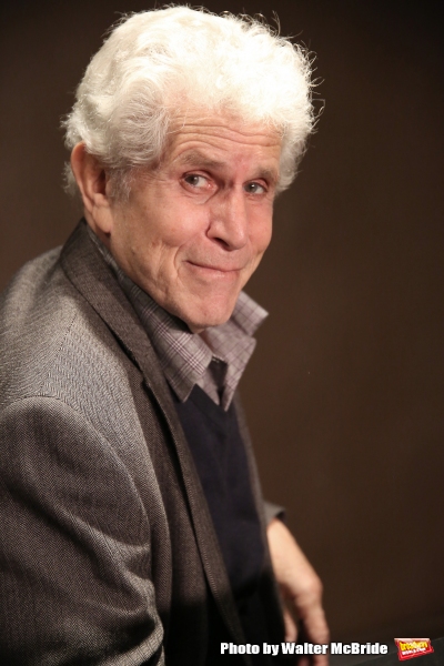 Photo Coverage: Tony Roberts Reads from DO YOU KNOW ME? at The Drama Book Shop Image