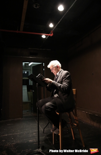 Photo Coverage: Tony Roberts Reads from DO YOU KNOW ME? at The Drama Book Shop Image