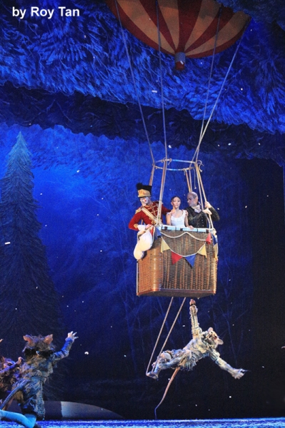 Photo Coverage: First Look at English National Ballet's NUTCRACKER at London Coliseum Image