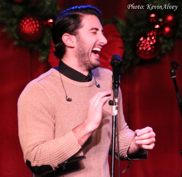 Photo Flash: Apollo Link Brings Holiday Cheer to Birdland Image