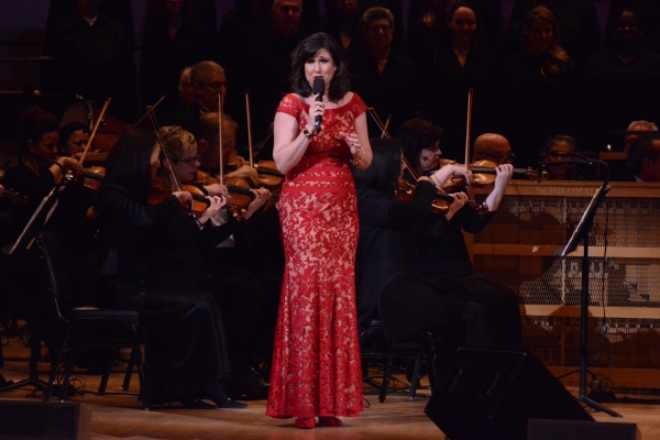 Photo Coverage: Stephanie J. Block, Brian d'Arcy James and the New York Pops Celebrate Christmas at Carnegie Hall Image