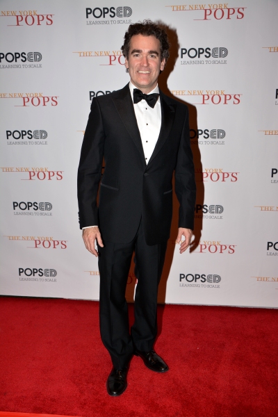 Photo Coverage: Stars Bring Holiday Cheer Backstage at New York Pops Carnegie Hall Concert  Image