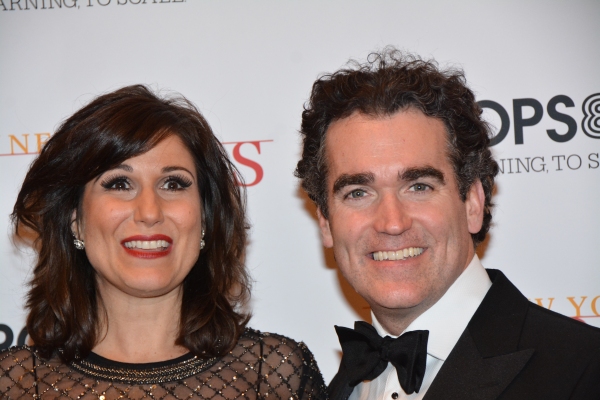 Photo Coverage: Stars Bring Holiday Cheer Backstage at New York Pops Carnegie Hall Concert 