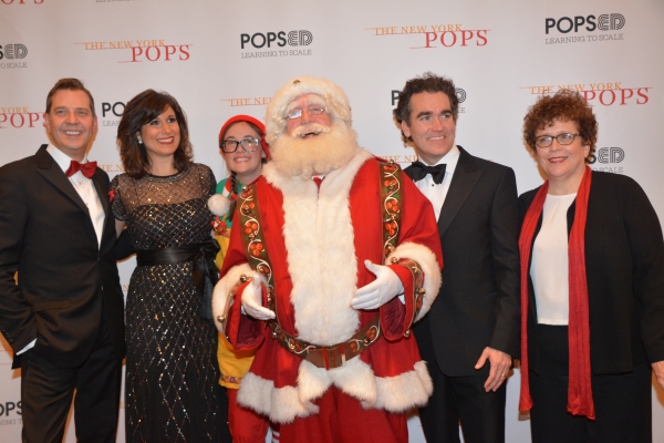 Photo Coverage: Stars Bring Holiday Cheer Backstage at New York Pops Carnegie Hall Concert  Image