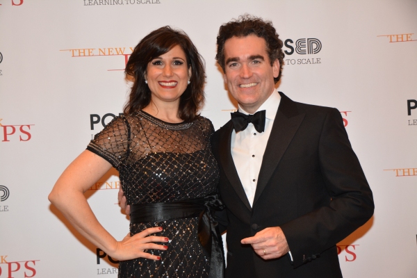 Photo Coverage: Stars Bring Holiday Cheer Backstage at New York Pops Carnegie Hall Concert  Image