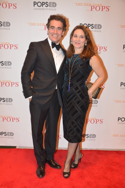 Photo Coverage: Stars Bring Holiday Cheer Backstage at New York Pops Carnegie Hall Concert 