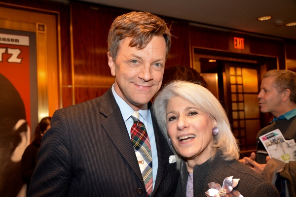 Photo Coverage: Stars Bring Holiday Cheer Backstage at New York Pops Carnegie Hall Concert 