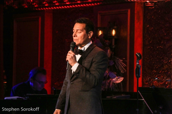 Photo Coverage: Michael Feinstein Opens Holiday Show at Feinstein's/54 Below! Image