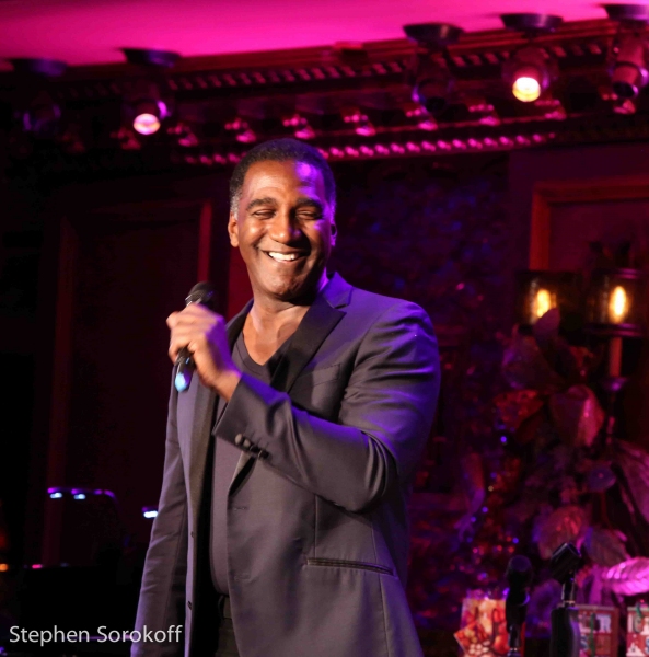 Photo Coverage: Norm Lewis Wishes You A SWINGIN' CHRISTMAS at Feinstein's/54 Below!  Image