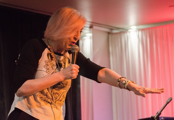Photo Flash: Lisa Lampanelli Headlines Other Voices' BROADWAY HOLIDAY at 42West Image