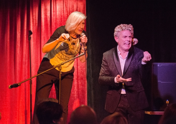 Photo Flash: Lisa Lampanelli Headlines Other Voices' BROADWAY HOLIDAY at 42West Image