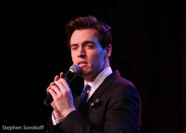 Photo Coverage: Erich Bergen Returns to Birdland Image