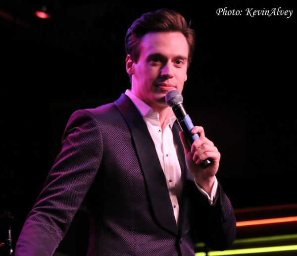 Photo Flash: Stage and Screen Star Erich Bergen Joins Jazz Pianist Angelo Di Loreto at Birdland Image
