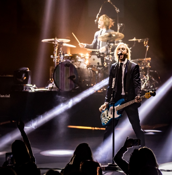 Photo Flash: Pop Sensations R5 Open New Year's Shows at The Venetian Las Vegas Image