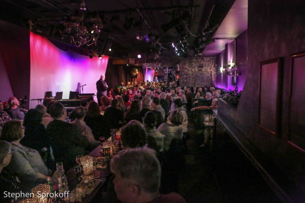Photo Coverage: Rev. Shawn Moninger Brings 'Because I Can' to the Metropolitan Room Image