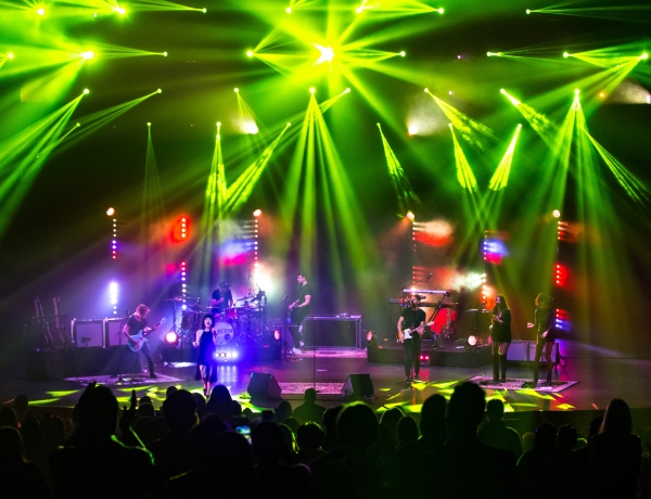 Photo Flash: GRAMMY Nominee and Stage Star Carly Rae Jepsen Kicks Off New Year's in Las Vegas Image
