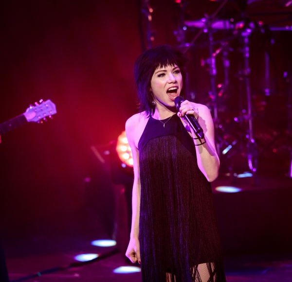 Photo Flash: GRAMMY Nominee and Stage Star Carly Rae Jepsen Kicks Off New Year's in Las Vegas Image