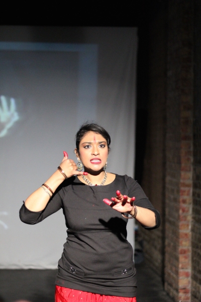 Photo Flash: Chicago DanzTheatre's BINDIS AND BRUISES Image