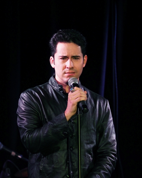 Photo Coverage: HAPPY NEW YEAR! John Lloyd Young Plays Sterling's Upstairs At The Federal Image